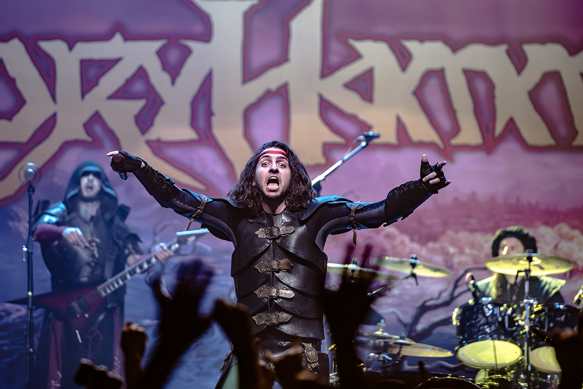 Gloryhammer: Un viaje entre Fife y Santiago